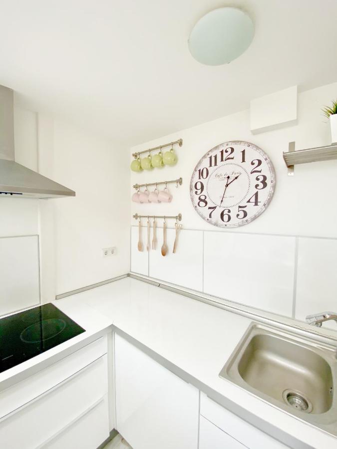 Loft With Rooftop And Free Parking In Garage Budapeste Exterior foto